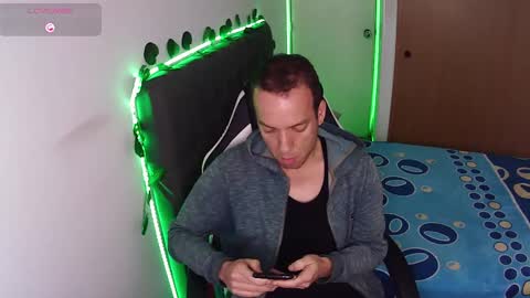 Snapshot of cerso1 chatting on February 15, 2025, 3:06 pm Cerso online show from February 15, 2025, 3:06 pm