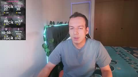 Snapshot of cerso1 chatting on October 1, 2025, 12:44 pm Cerso online show from October 1, 2025, 12:44 pm