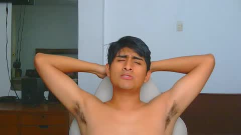 Snapshot of cesarex148 chatting on February 19, 2026, 8:49 pm Cesar online show from February 19, 2026, 8:49 pm