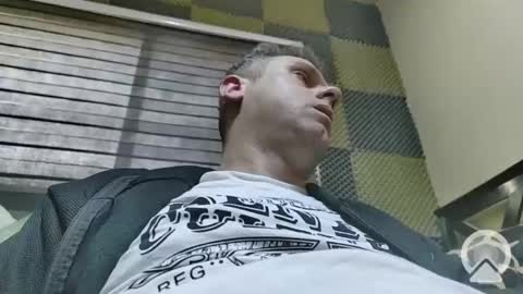 Snapshot of cezar46 chatting on December 11, 2024, 8:58 am cezar online show from December 11, 2024, 8:58 am