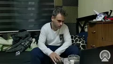 Snapshot of cezar46 chatting on January 10, 2025, 2:45 pm cezar online show from January 10, 2025, 2:45 pm