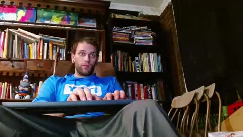 Snapshot of cguffey2284 chatting on February 9, 2025, 6:01 am cguffey2284 online show from February 9, 2025, 6:01 am