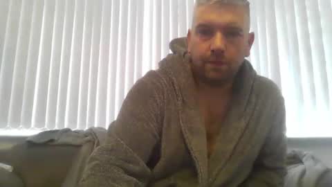 Snapshot of ch33ky85 chatting on November 10, 2025, 10:47 am ch33ky85 online show from November 10, 2025, 10:47 am