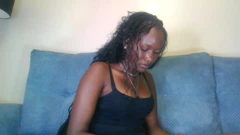 Snapshot of ch3rybery chatting on July 7, 2026, 6:47 am ch3rybery online show from July 7, 2026, 6:47 am