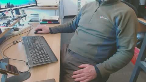 ch400 online show from April 19, 2026, 11:20 am