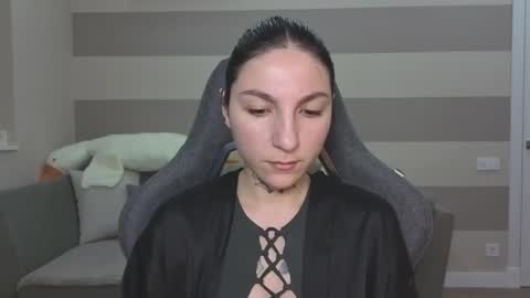 Kate online show from March 10, 2025, 5:22 am