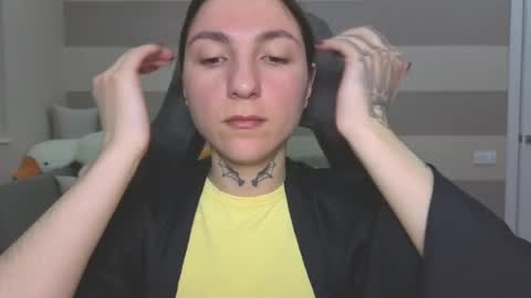 Kate online show from April 7, 2026, 5:41 am