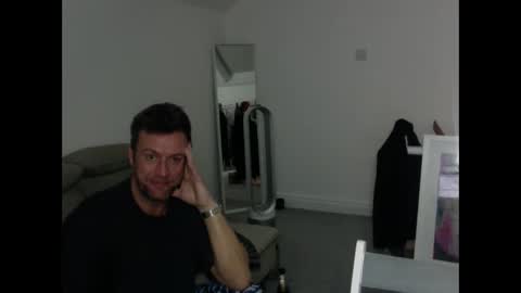 Snapshot of chacar123 chatting on April 10, 2026, 5:12 am 2Play and play2 online show from April 10, 2026, 5:12 am