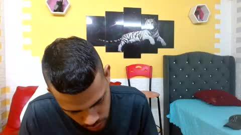 Snapshot of chacorta_ chatting on May 27, 2026, 12:24 pm chacorta_ online show from May 27, 2026, 12:24 pm