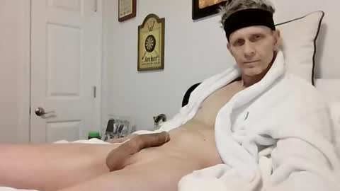 chad6f00t6 online show from May 7, 2026, 3:50 pm