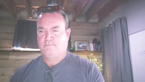 Snapshot of chadmichaell chatting on April 22, 2026, 2:29 pm chadmichaell online show from April 22, 2026, 2:29 pm