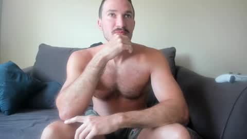 Snapshot of chadpowerz chatting on July 8, 2026, 4:44 pm Lydong online show from July 8, 2026, 4:44 pm