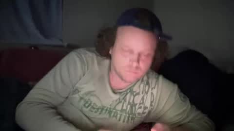 Snapshot of chadski1991 chatting on December 14, 2025, 8:24 pm chadski1991 online show from December 14, 2025, 8:24 pm