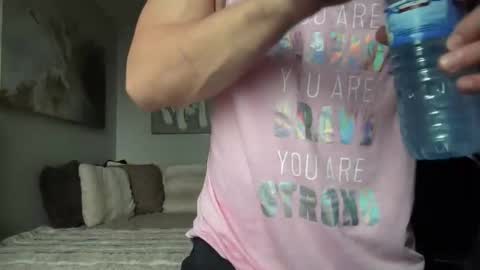 ChadTitan online show from November 25, 2025, 4:07 pm