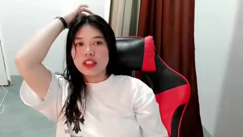 chakadal_xx online show from February 7, 2026, 12:42 pm