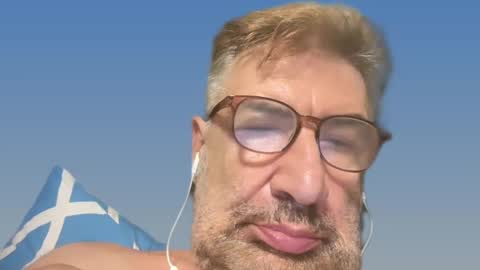 Snapshot of champsex305610 chatting on March 2, 2025, 5:58 pm champsex305610 online show from March 2, 2025, 5:58 pm