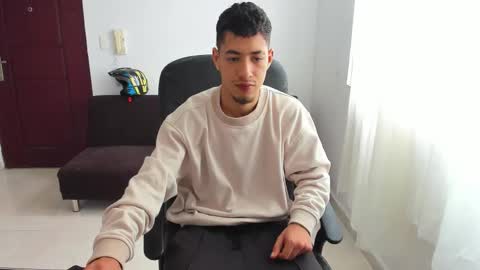 Kenji online show from October 4, 2025, 4:27 pm