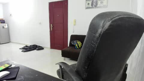 Kenji online show from October 16, 2025, 1:17 am