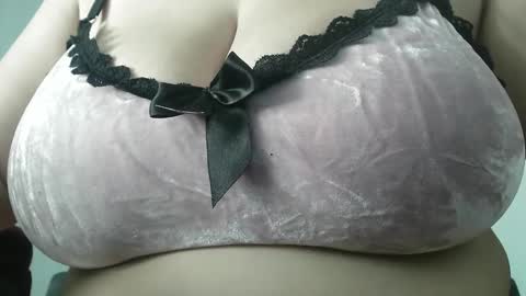 Fabi online show from December 14, 2024, 3:15 pm