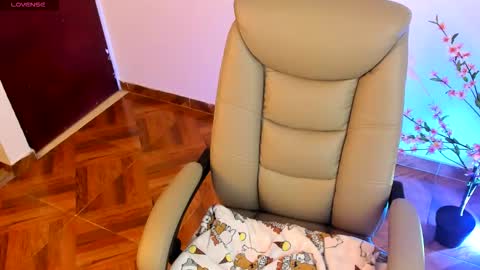 chanell online show from September 24, 2025, 9:01 am