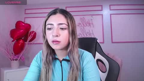 channel_blonde_a online show from February 26, 2025, 4:35 pm