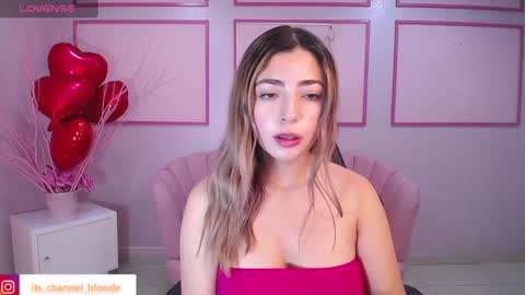 channel_blonde_a online show from February 27, 2025, 4:32 pm