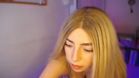 Snapshot of channel_blonde_a chatting on June 14, 2026, 4:03 am channel_blonde_a online show from June 14, 2026, 4:03 am