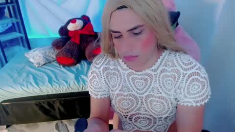 Snapshot of channel_exotic chatting on May 18, 2026, 4:29 am CHANNEL online show from May 18, 2026, 4:29 am