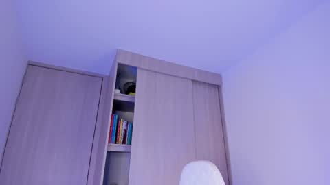  x online show from March 10, 2025, 3:56 am