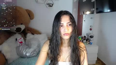 Snapshot of channelrose_1 chatting on April 23, 2026, 8:24 am Isabella online show from April 23, 2026, 8:24 am