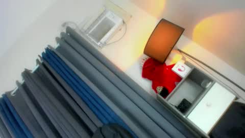 chantal_fuck online show from September 30, 2025, 7:35 am