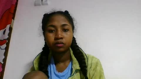 chantale483461 online show from July 19, 2026, 4:05 am