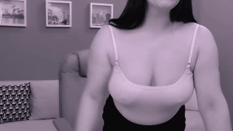 The Queen online show from February 15, 2025, 5:51 am