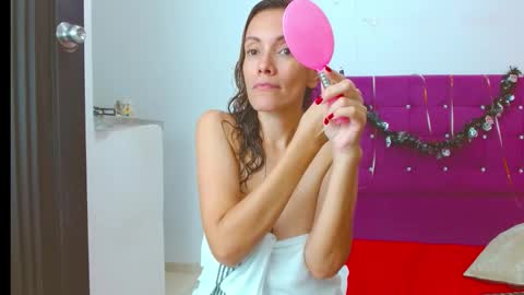 chantal sweety  and horny latina for u online show from November 7, 2025, 3:56 pm