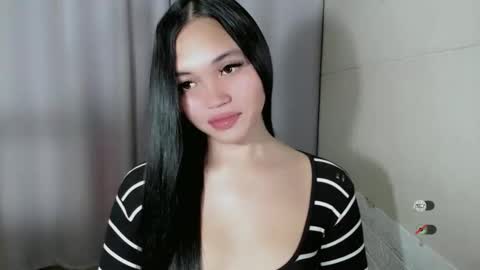 CHANTELLE online show from March 10, 2025, 8:56 pm