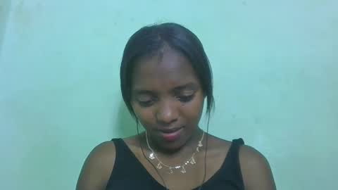 chanteuse655720 online show from May 15, 2026, 7:04 am