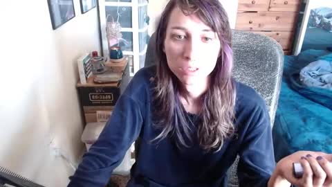 Snapshot of chaos_kat chatting on April 3, 2026, 4:05 pm Chaos Kat online show from April 3, 2026, 4:05 pm