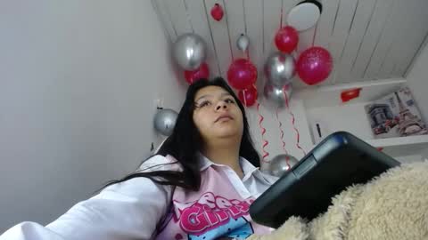 charis 2 online show from November 14, 2025, 9:19 am