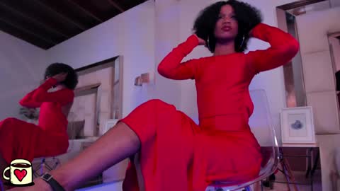 charis_hill online show from December 31, 2024, 1:08 pm