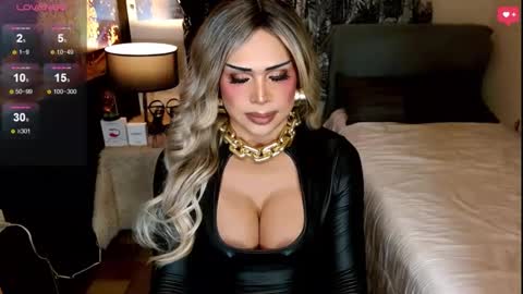 charismatic_apple online show from March 27, 2026, 7:02 pm