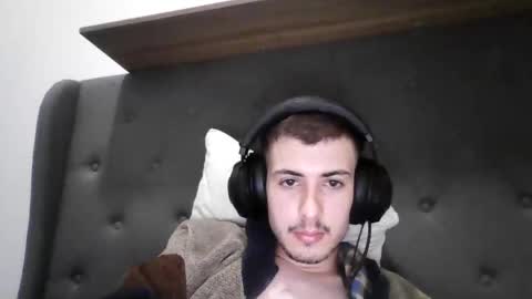 charismaticcharm online show from January 15, 2025, 12:15 pm