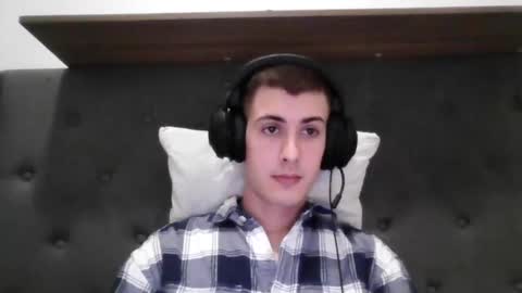 charismaticcharm online show from January 16, 2025, 7:28 am