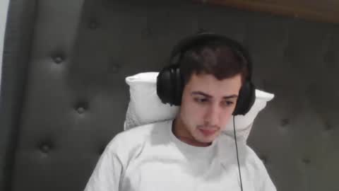 charismaticcharm online show from January 26, 2025, 2:14 am