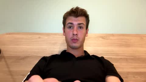 charismaticcharm online show from December 3, 2025, 10:35 am