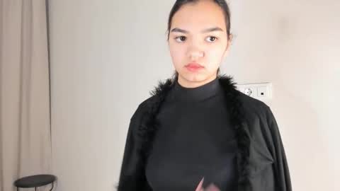 Snapshot of charitybergeaux chatting on November 24, 2025, 7:41 am MIchelle online show from November 24, 2025, 7:41 am