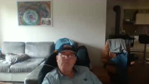 charles6064 online show from September 9, 2025, 10:48 am