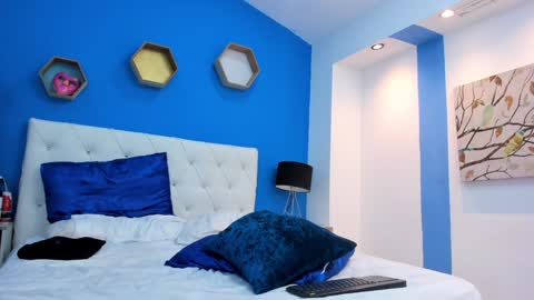 Charles y Elara online show from January 10, 2025, 10:39 am