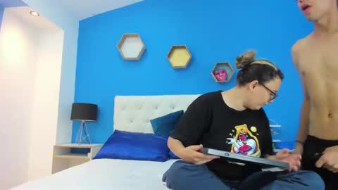 Charles y Elara online show from January 23, 2025, 3:58 am