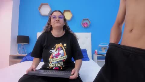 Charles y Elara online show from January 31, 2025, 3:09 am