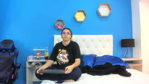 Charles y Elara online show from February 9, 2025, 12:19 pm